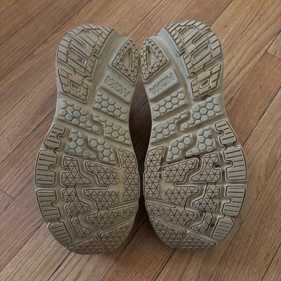 HOKA x Engineered Garments - Bondi L - Sand Leopard - Picture 7 of 11